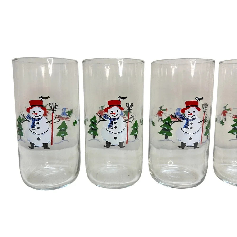 Pfaltzgraff Snow Village‎ Snowman Holiday Glasses Set 6 of 17oz Winter Sledding